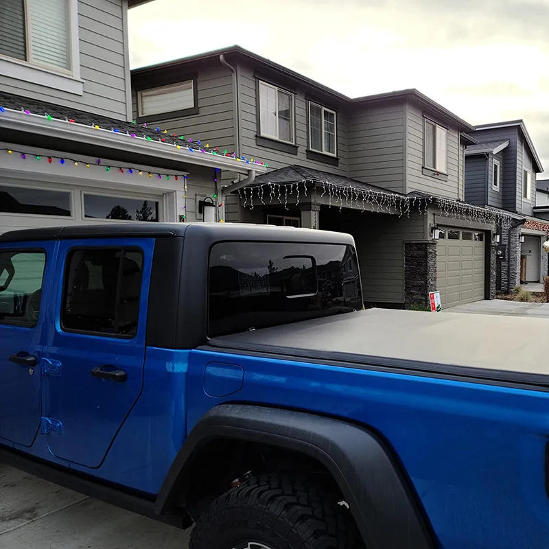 Soft Tri-Fold pick up Truck Bed roller Tonneau Cover Compatible with 2020-2022 Jeep Gladiator (JT)