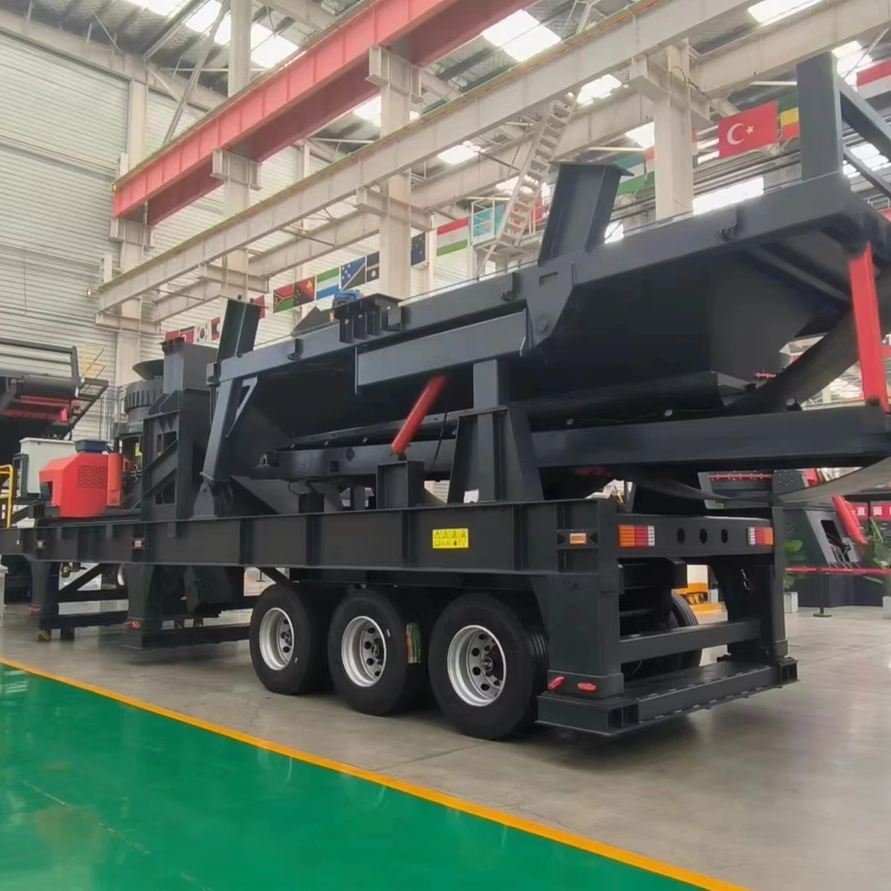 mobile crushing station easy to transfer other working site control system with belt conveyor and motor