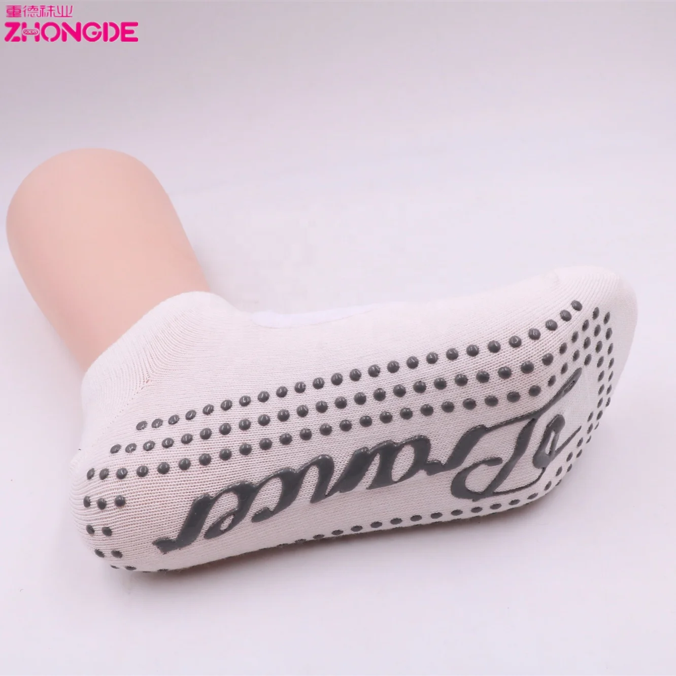 Barefoot Workout  Non-Slip Grips yoga sock open top for Women Ideal for Pilates Pure Barre Ballet Dance China Manufacture new yo