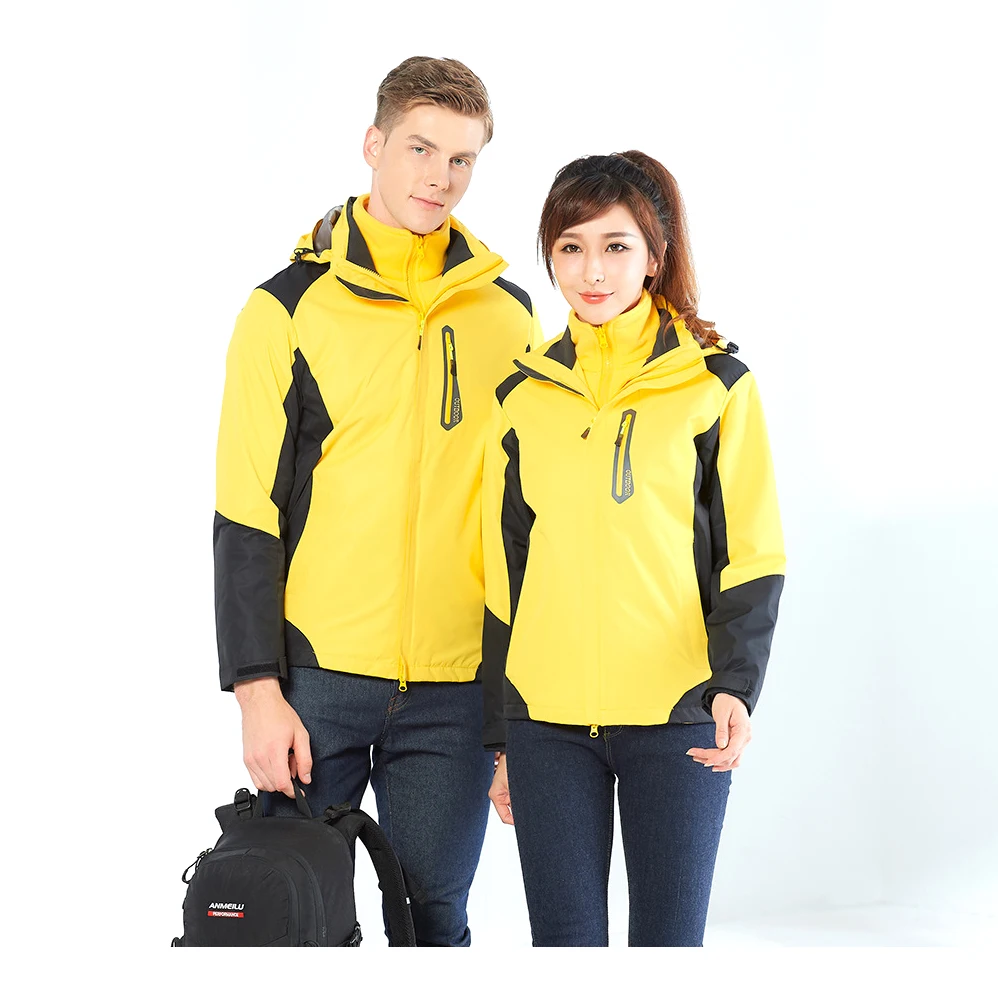 Wholesale Plus Size Custom Winter Unisex Fleece Softshell Jacket Black Color Camping Hiking Windproof Soft Shell Jacket Outdoor