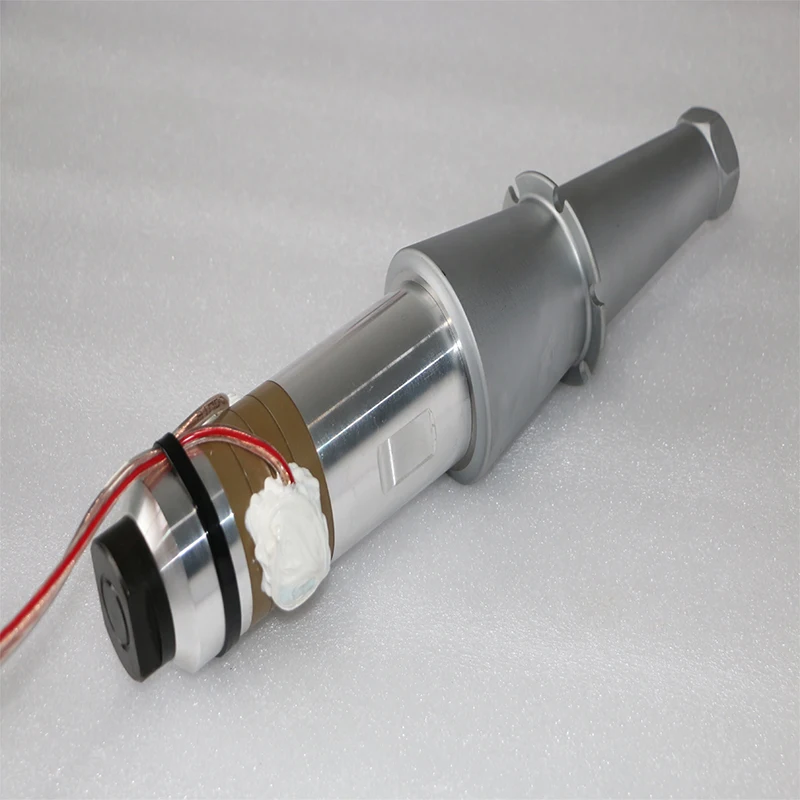 
2019 new ultrasonic plastic welding machine for Adapter welding 