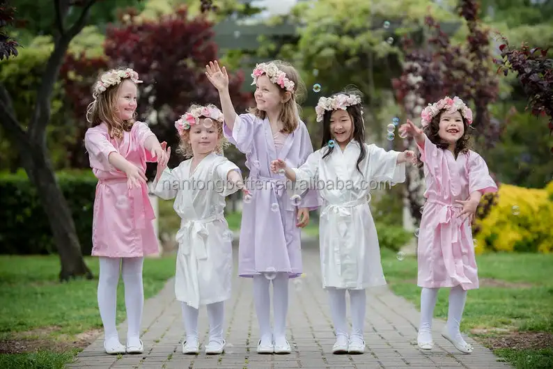 Wholesale High Quality Flower Girl Robe Silky Satin Robe Baby Bathrobe Kids Silky Night Dress Satin Robe For Girls