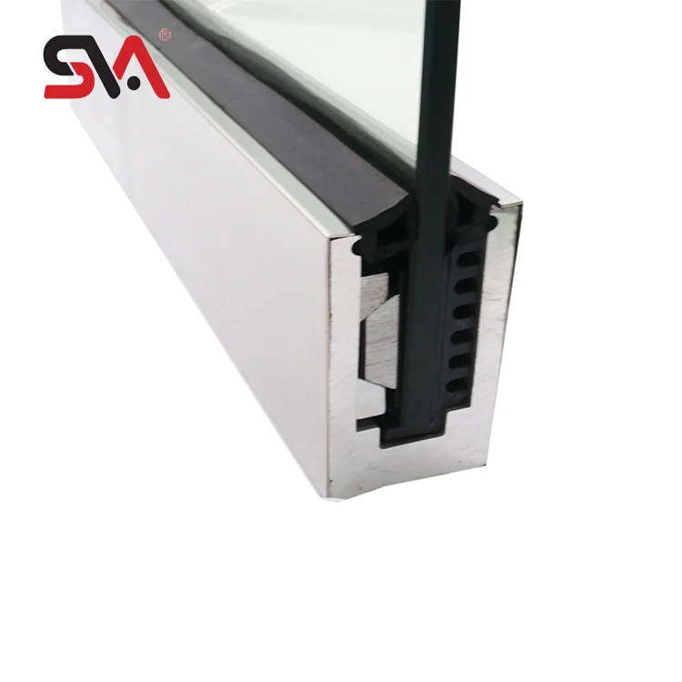 Deck Outdoor Tempered Glass Railing Frameless Aluminum U Channel Glass Balustrade Balcony Fence Clamp Glass Railing Fitting