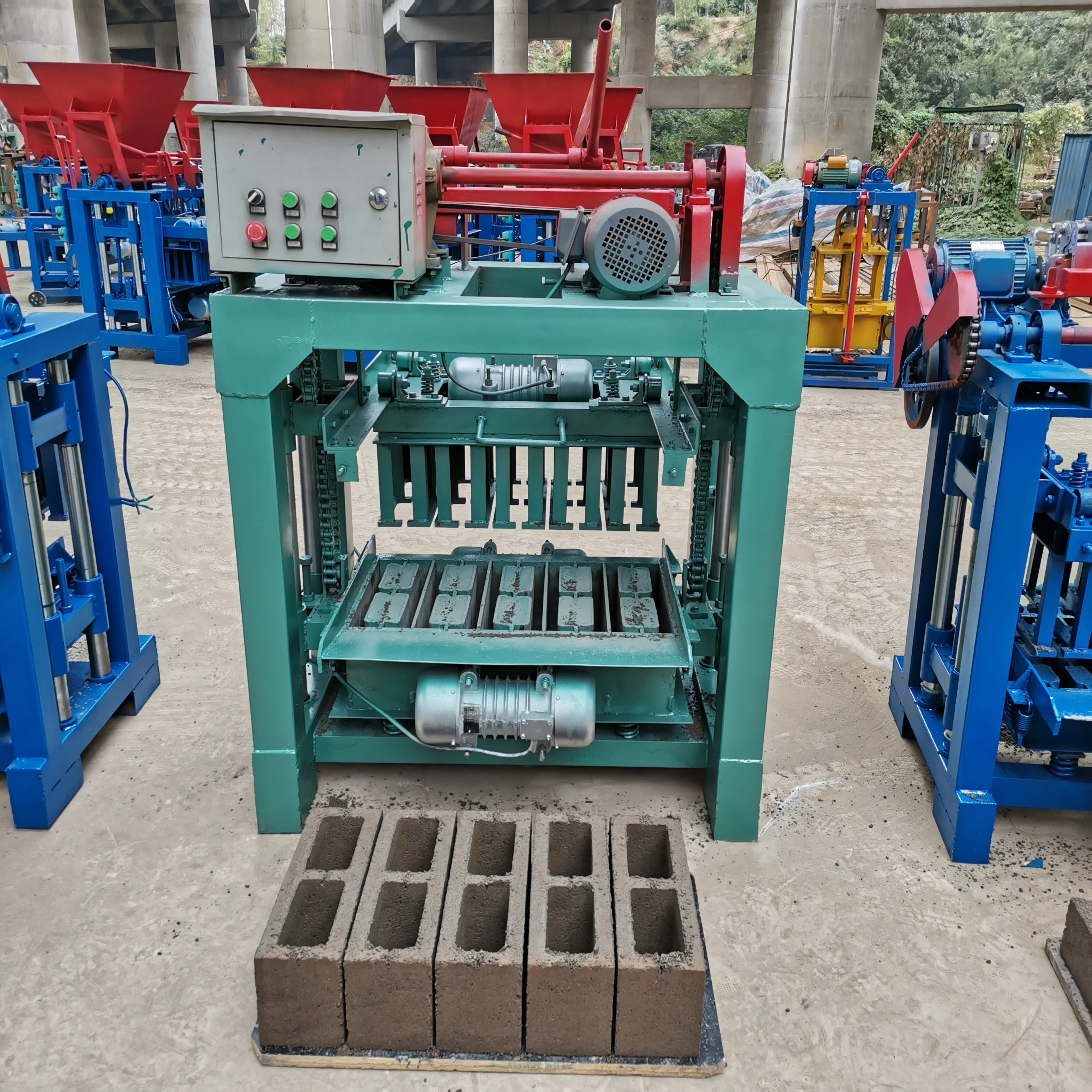 Cement Block Making Machine 4-35 Concrete Block Machine Cement Brick Making  Hollow Block Making Machine
