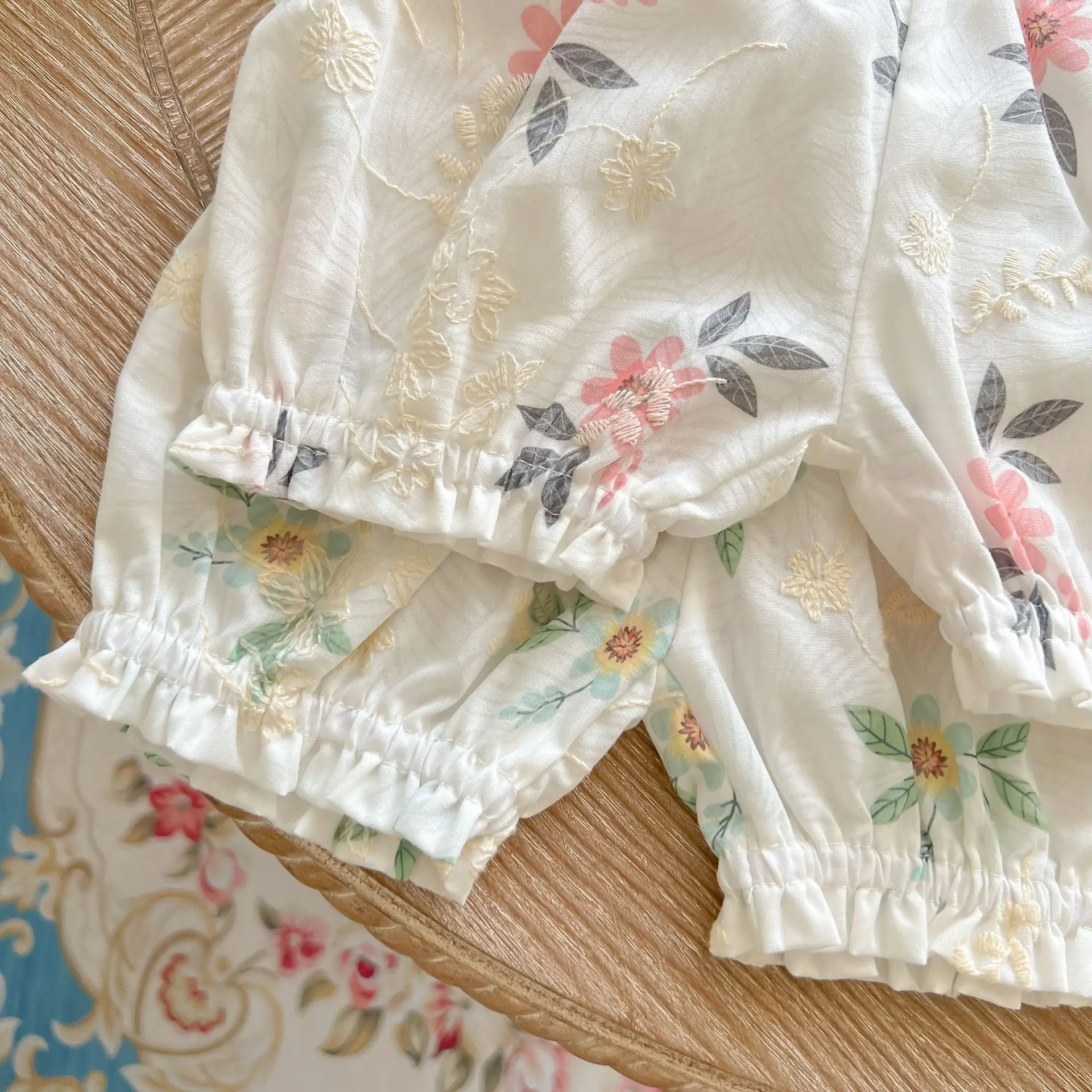 Baby Ruffle Peplum Top and Shorts Set Baby Clothing Sets Newborn 100% Cotton Floral Clothes Girl Baby 2PCS Set Summer Clothes