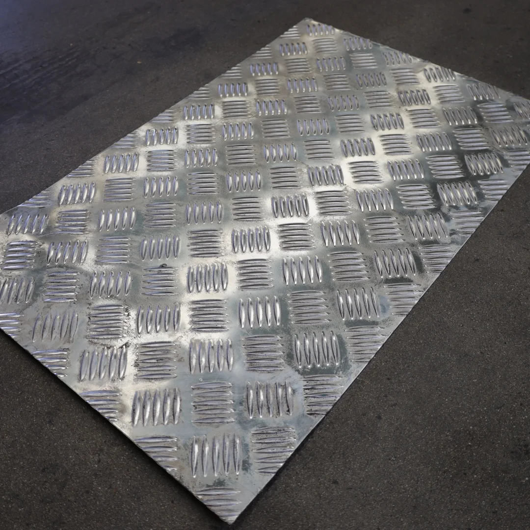 High Good Quality Aluminum Roll Embossing Machine Steel Roll Forming Machine