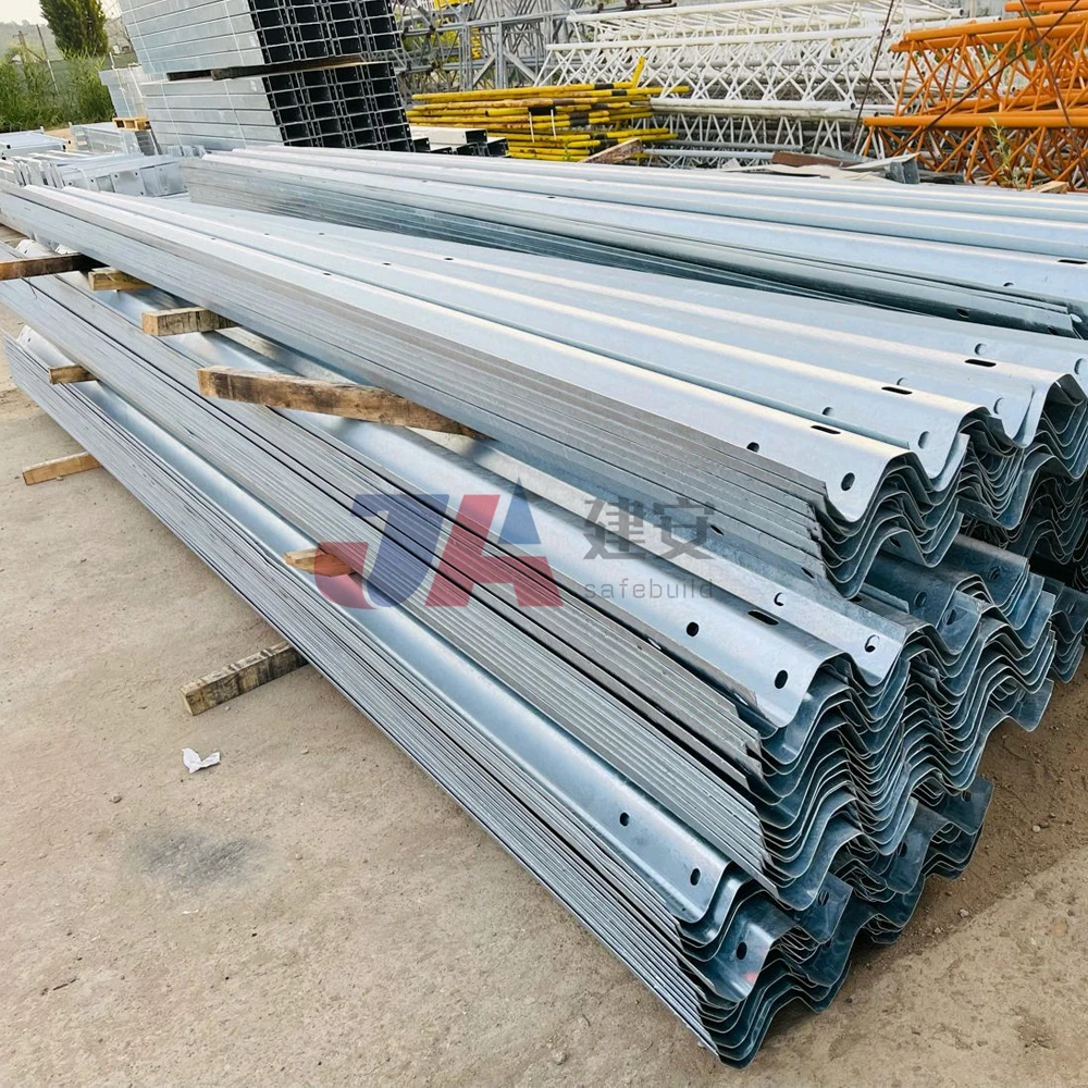 CE ISO Certificate Steel Roadside Thrie Beam Highway Guardrail Q235B Q345B Hot Dipped Galvanized Traffic Barrier