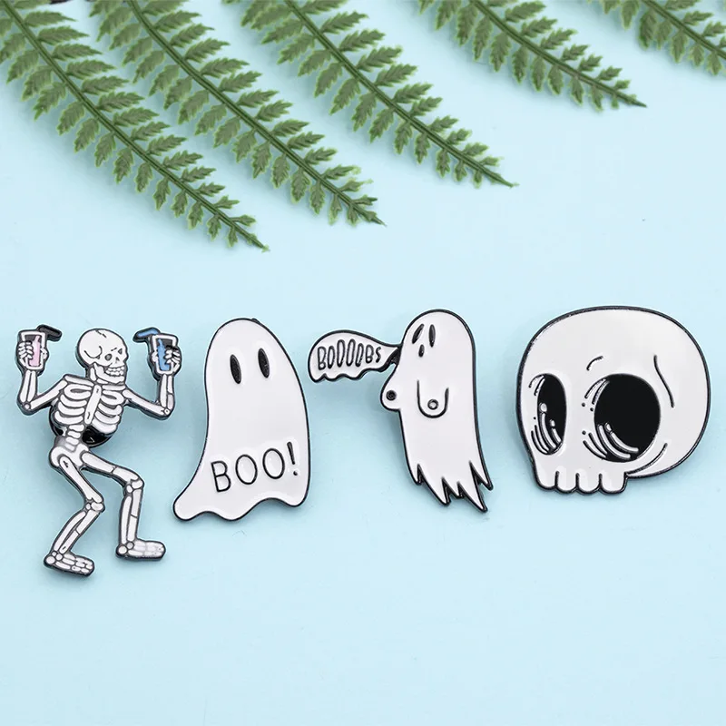 Funny Halloween Day Punk Skeleton Ghost Enamel Pin Women Men Skull Brooches Metal Jean Coat Lapel Pin Badge Jewelry
