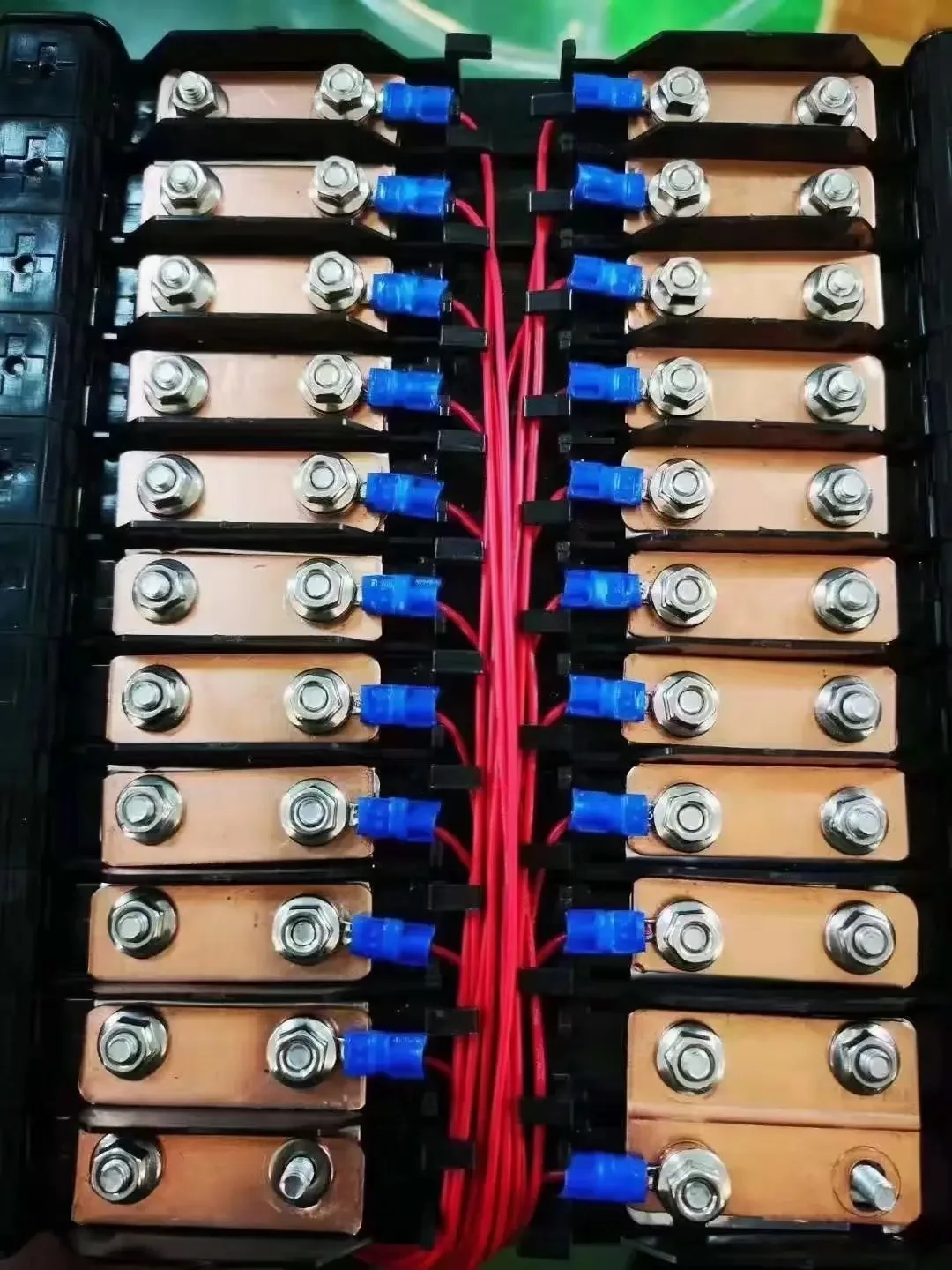 Rainbow 12V Lithium Battery