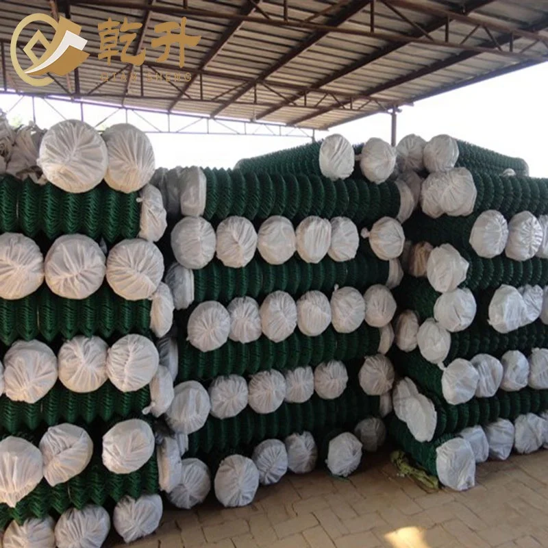 Wholesale Price Machine Making Commercial 8 Foot  9 Gauge PVC Chain Link Wire Mesh Fence Rolls With Fittings