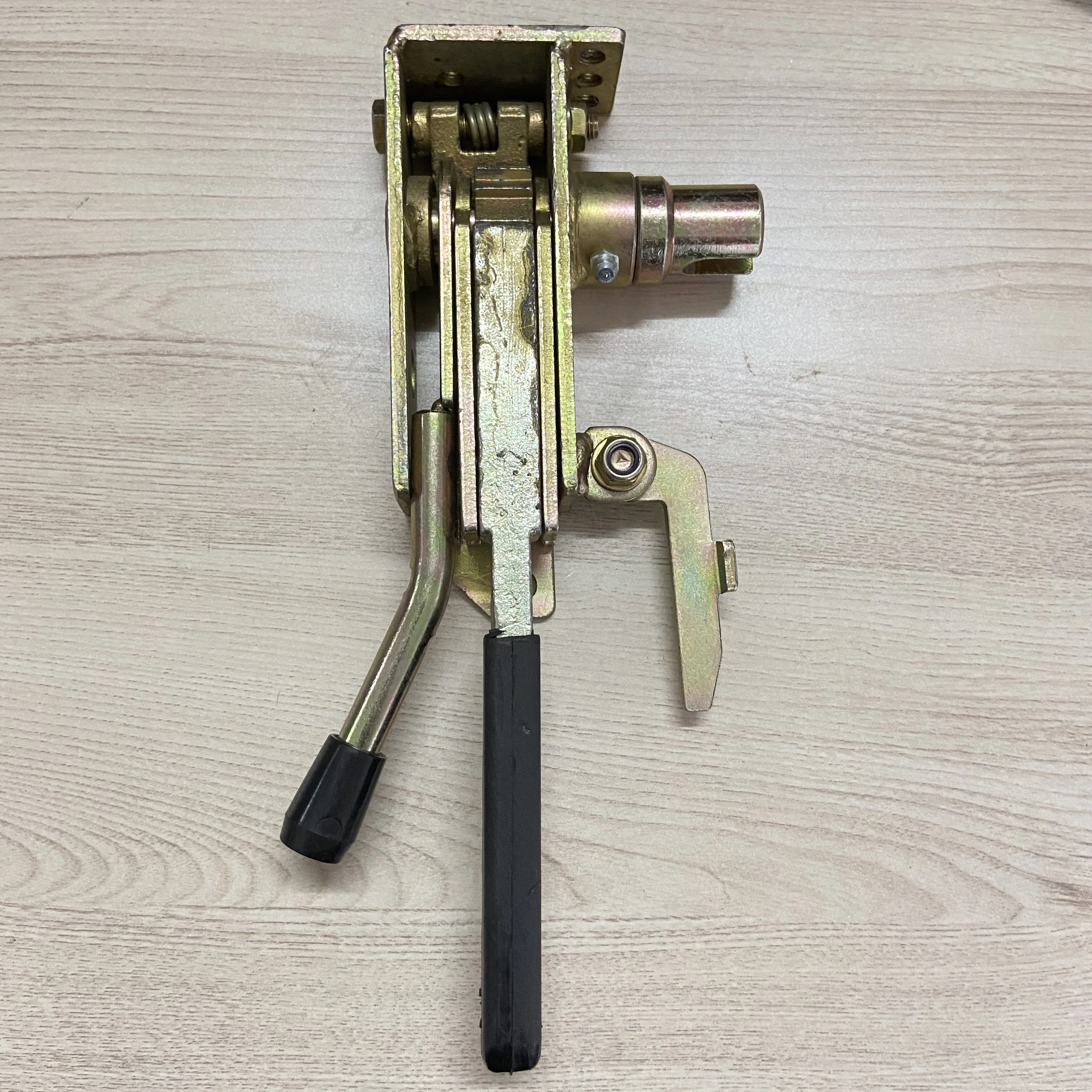 Trailer Truck Steel Curtain Tensioner