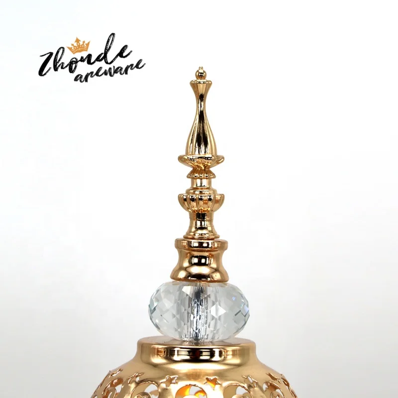 factory golden candle holder metal wedding candle stand holder for home ornaments wholesale