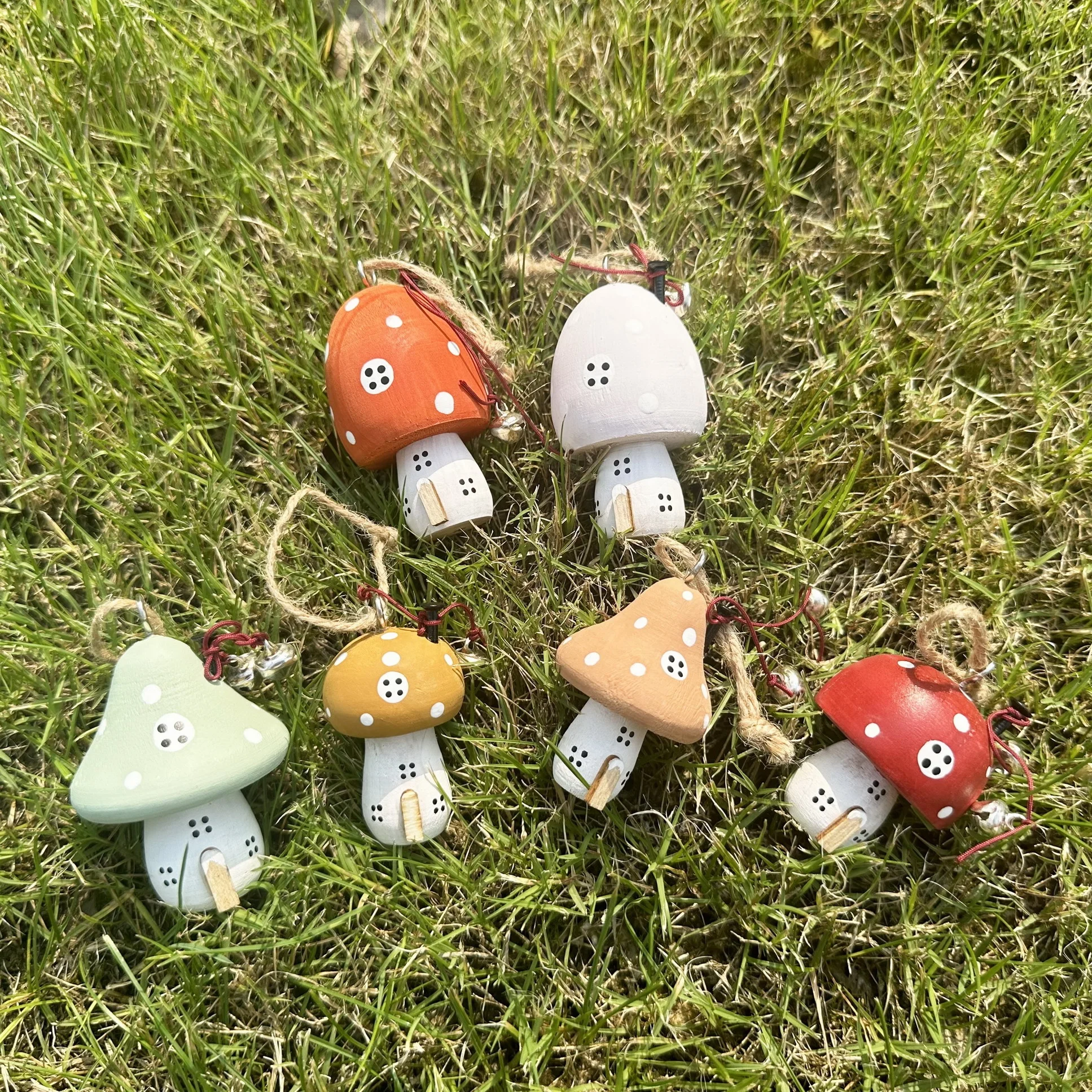 Custom It Can Be Changed To Keyring 3D Mushroom Shape Hanging Home Decoration Handicraft Sign Wooden Ornaments