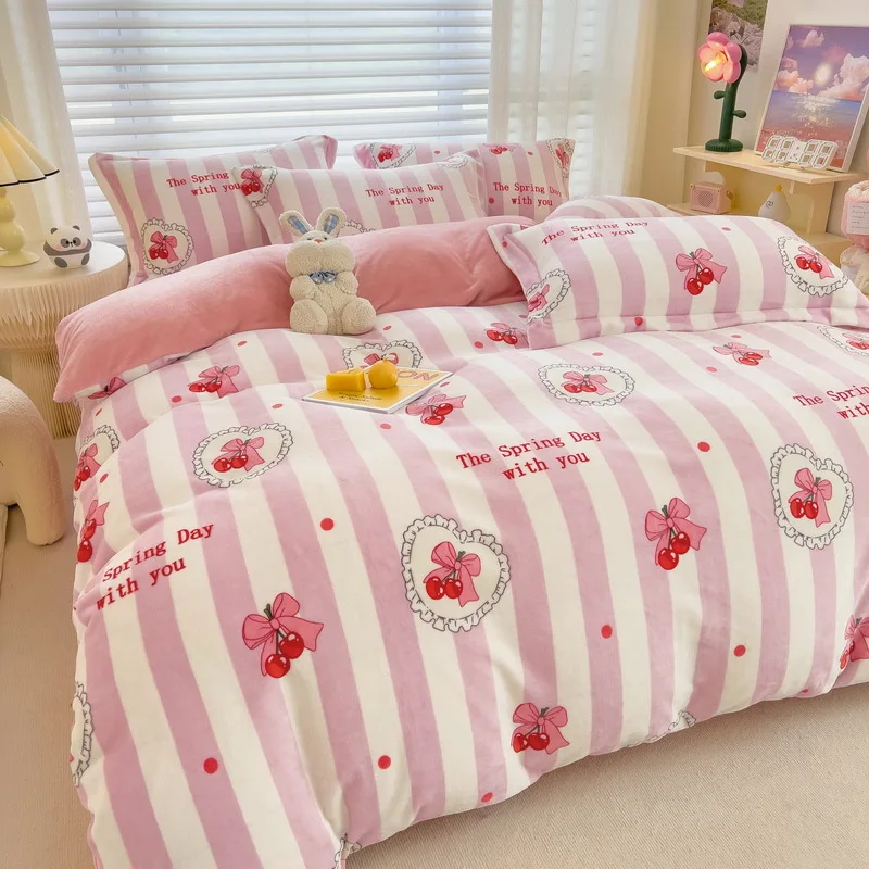 OEM high-quality good price new light luxury washed 100% Cotton silk embroidery four pieces bedding set