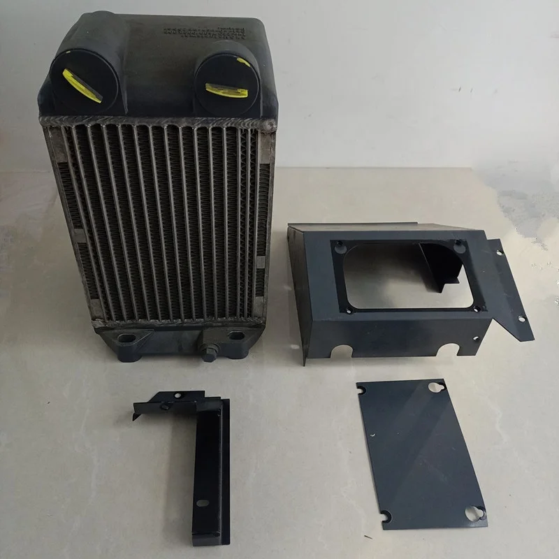 Deutz D914L04 diesel engine spare parts Original hydraulic oil cooler 0223 7499