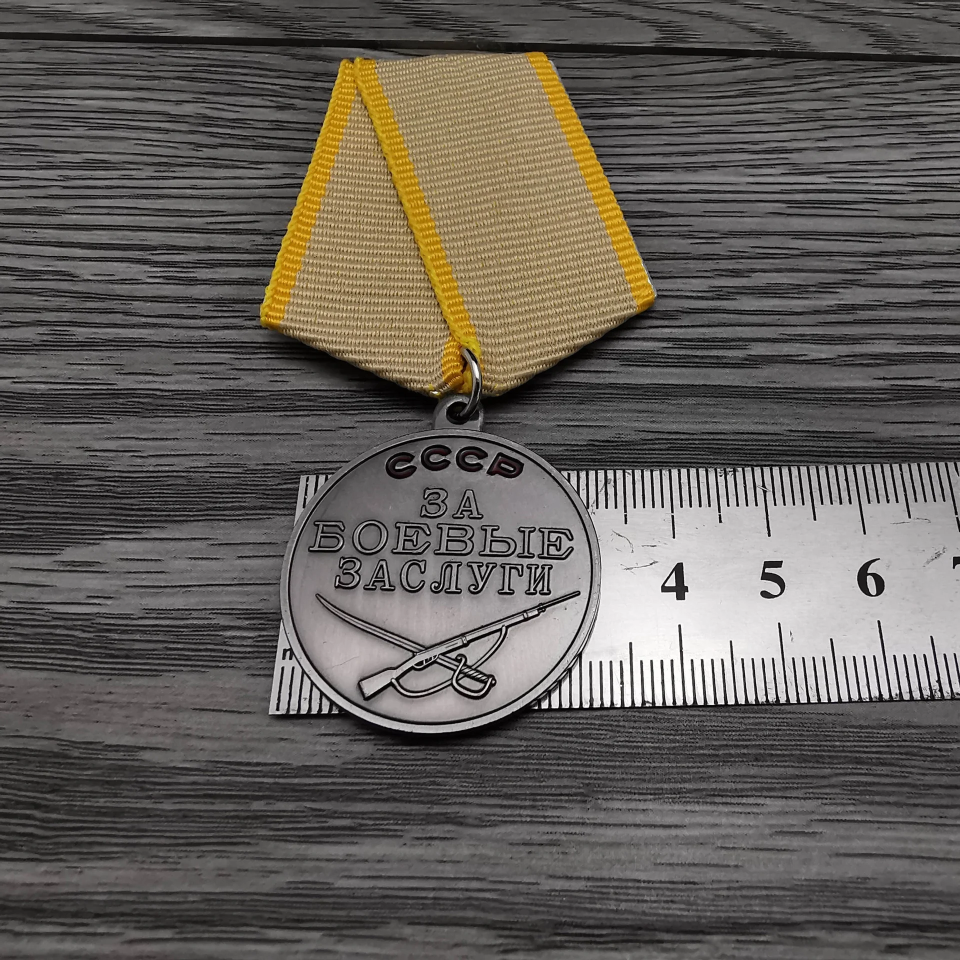 Cheap Price High Quality Medal Ribbon Special Generous Antique Sliver Plated Custom Metal Medal