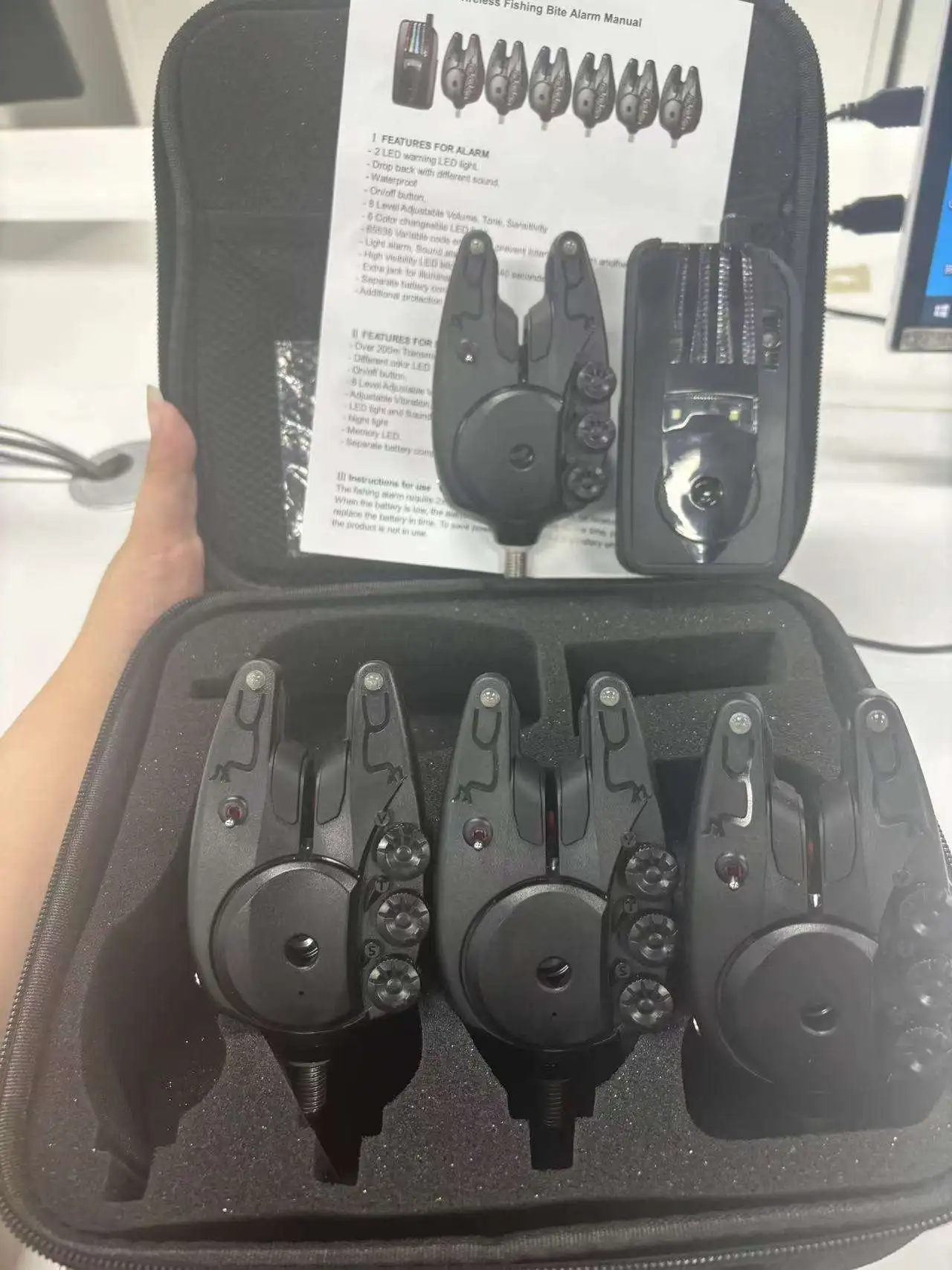 New Carp Fishing Bite Alarm Set 4+1 Indicator Wireless Alarm Carp Fishing Tackle Bite Warning Indicator Carp Fishing Tackle