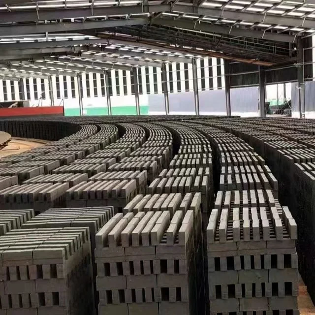 Китайский завод по производству глиняного кирпича