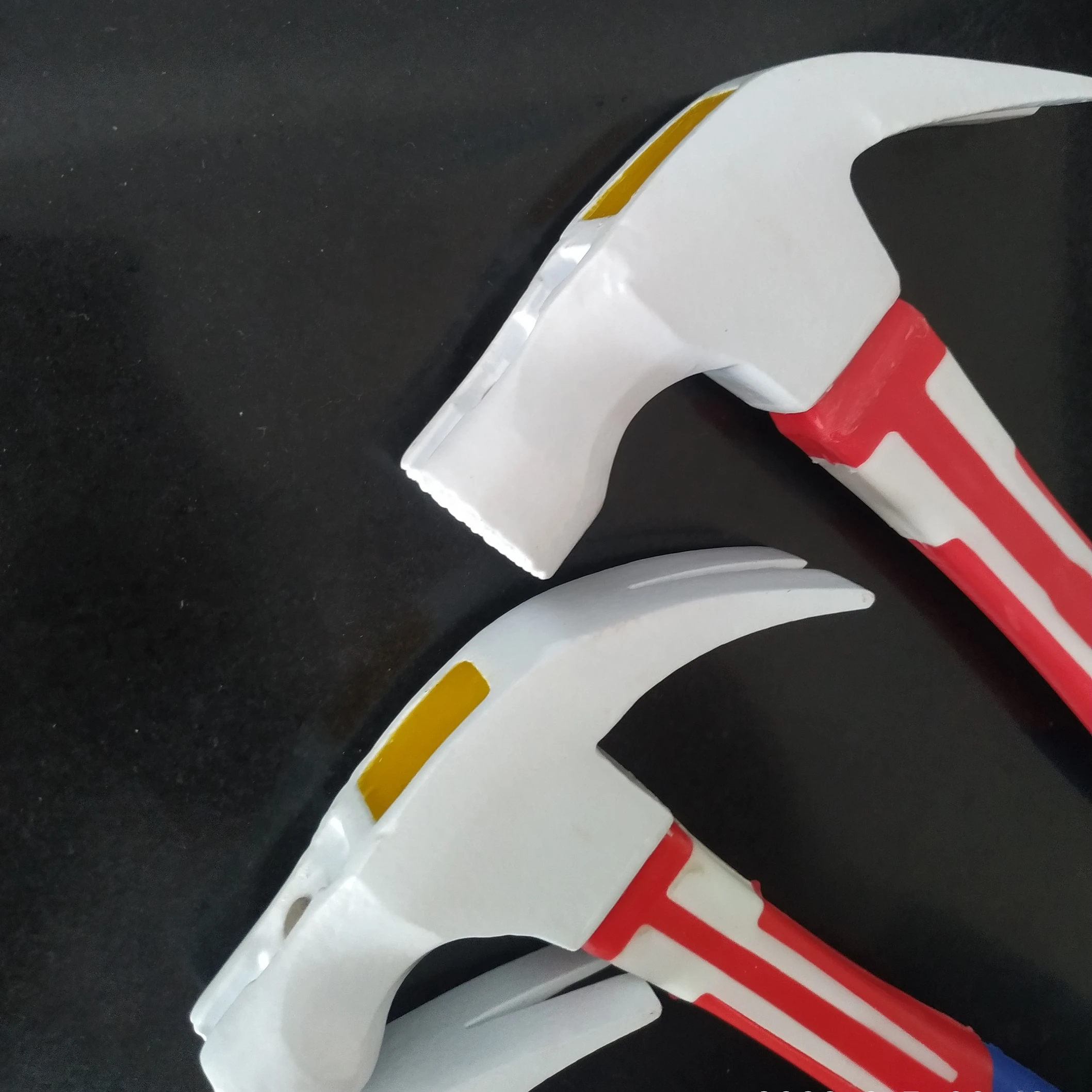 Professional Carbon Steel Hand Tool Fiberglass Handle Claw Hammer