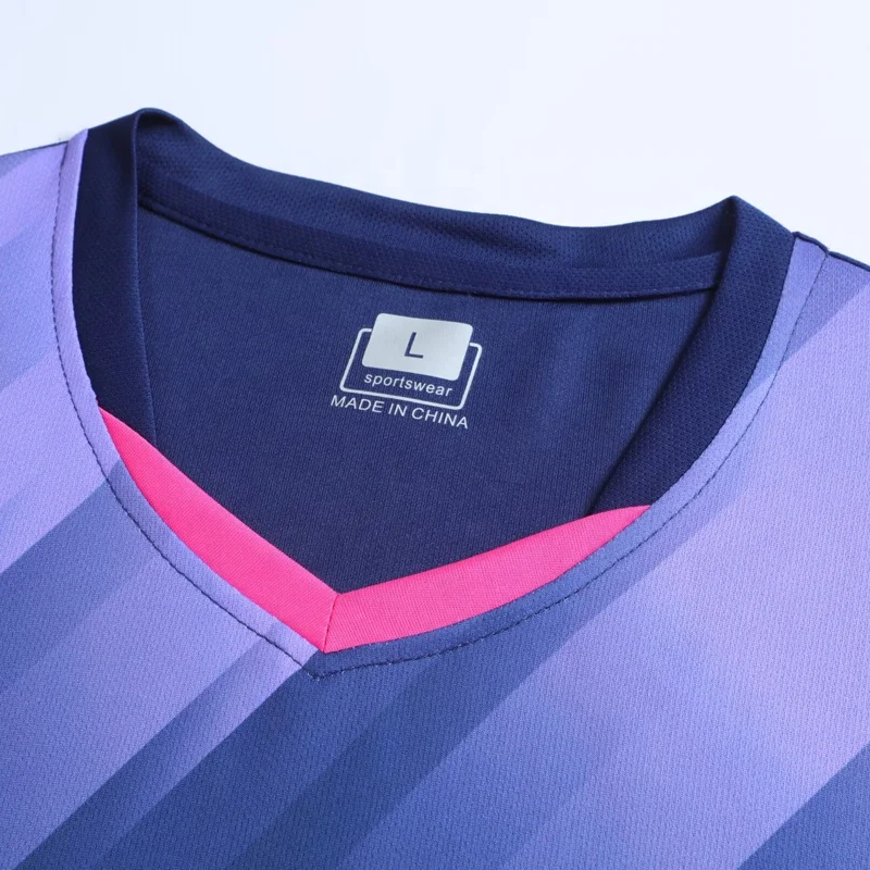 2024 Factory OEM Service Soccer Wear 100% Polyester Youth Soccer Jersey Customize Your Own Name Blank Football Jersey Set