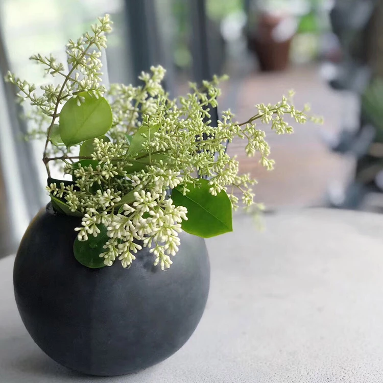 Design New Best Selling Wholesale Garden Concrete Vase Cement Plants Pots  Concrete Goods Concrete Pot