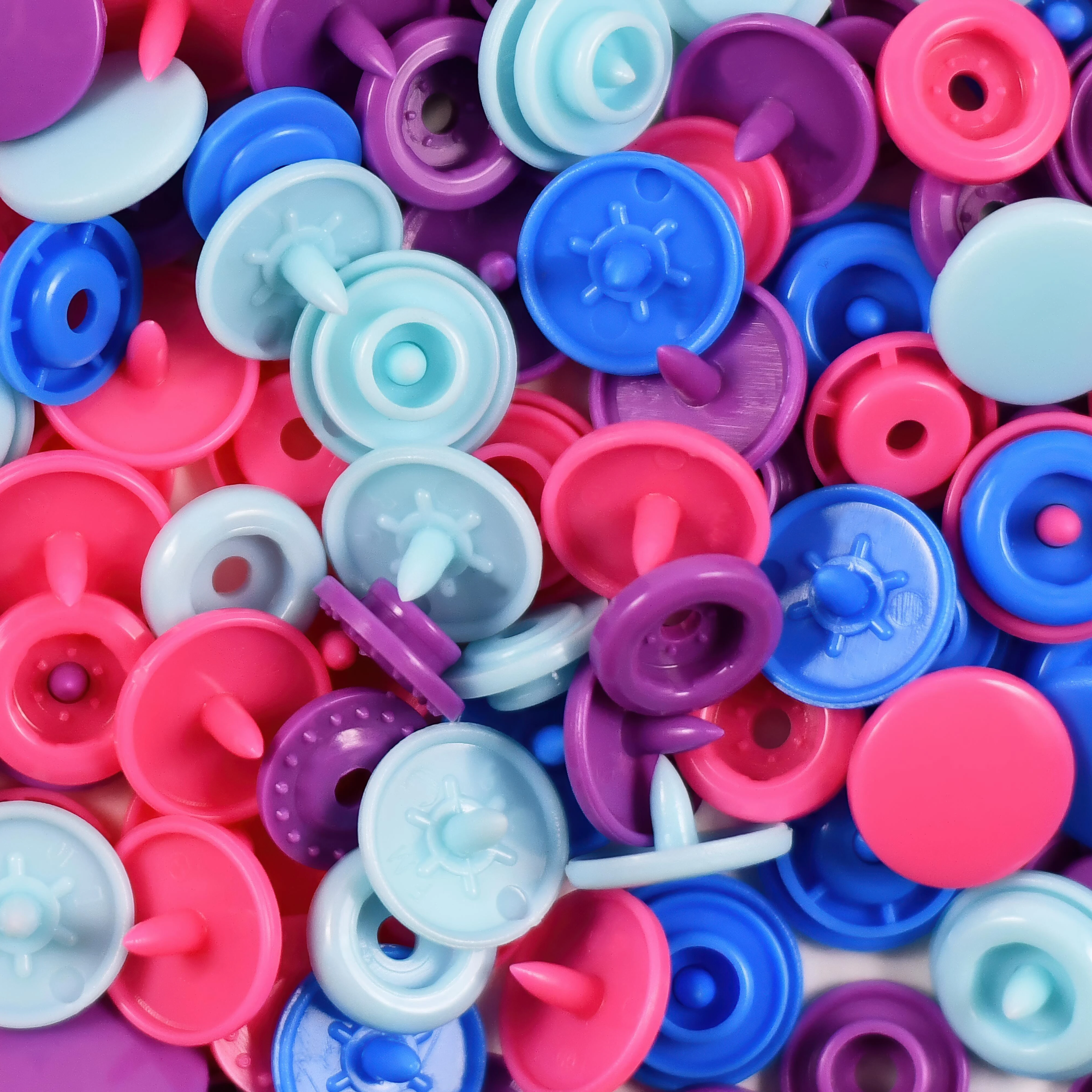 Wholesale New environmental POM Resin T8 customized 14mm plastic snap button closure for waterproof jacket buttons custom rivets