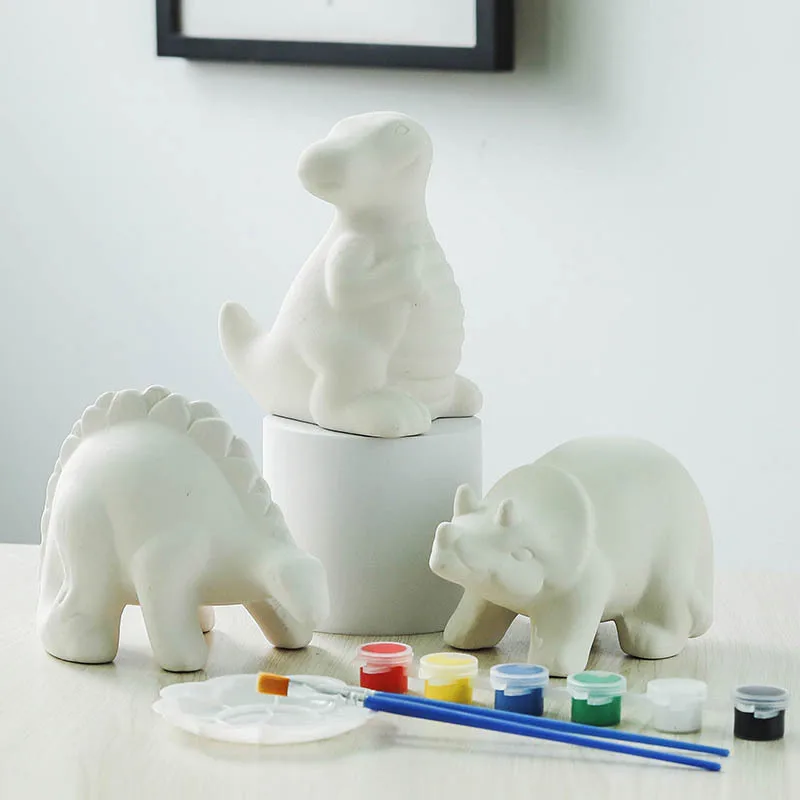 Custom Ready to Hand Paint Christmas Halloween Pottery Ceramic Figurines Statues Ornament Craft for Kids