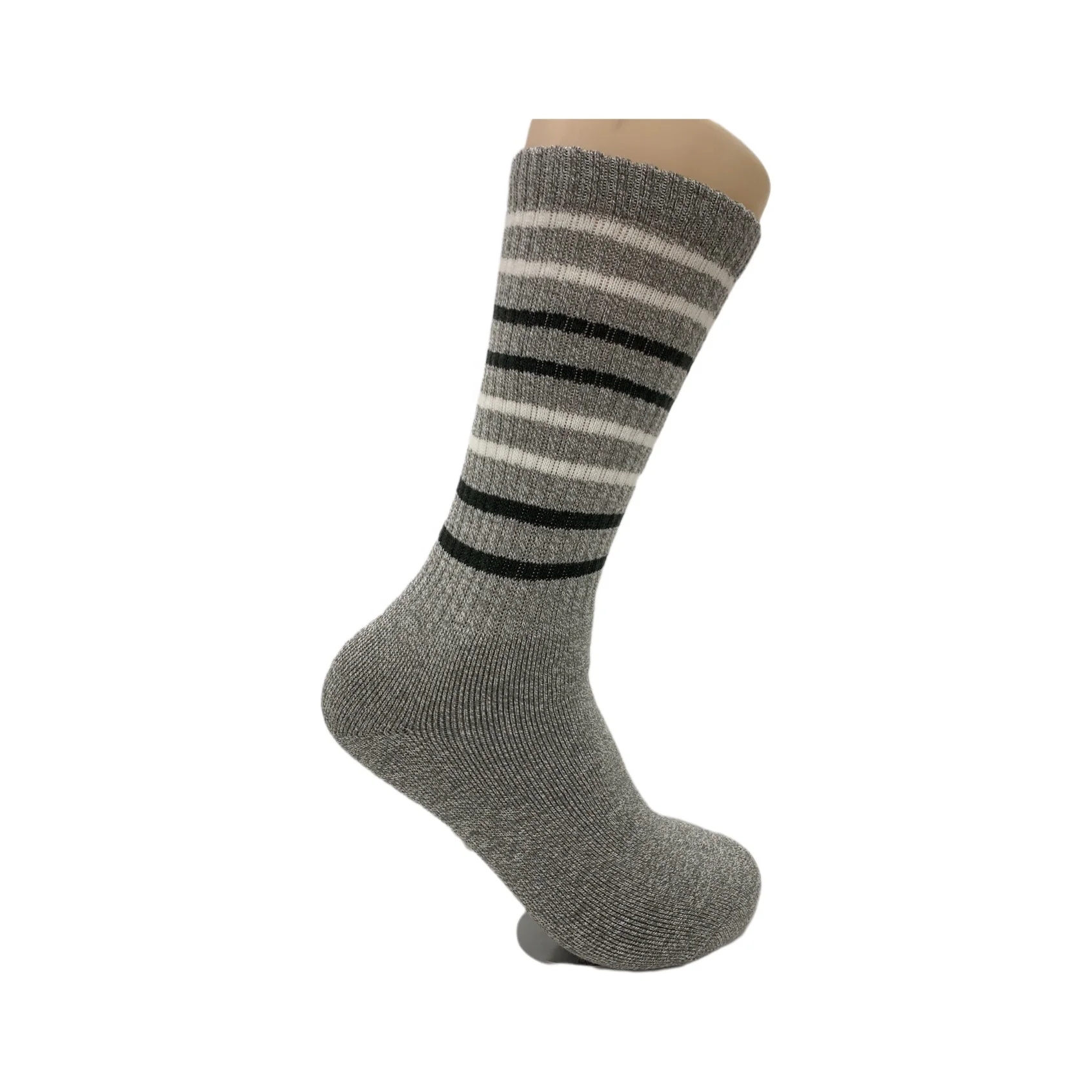 Manufacturer custom cotton print crew socks custom designer sports sock custom logo socks