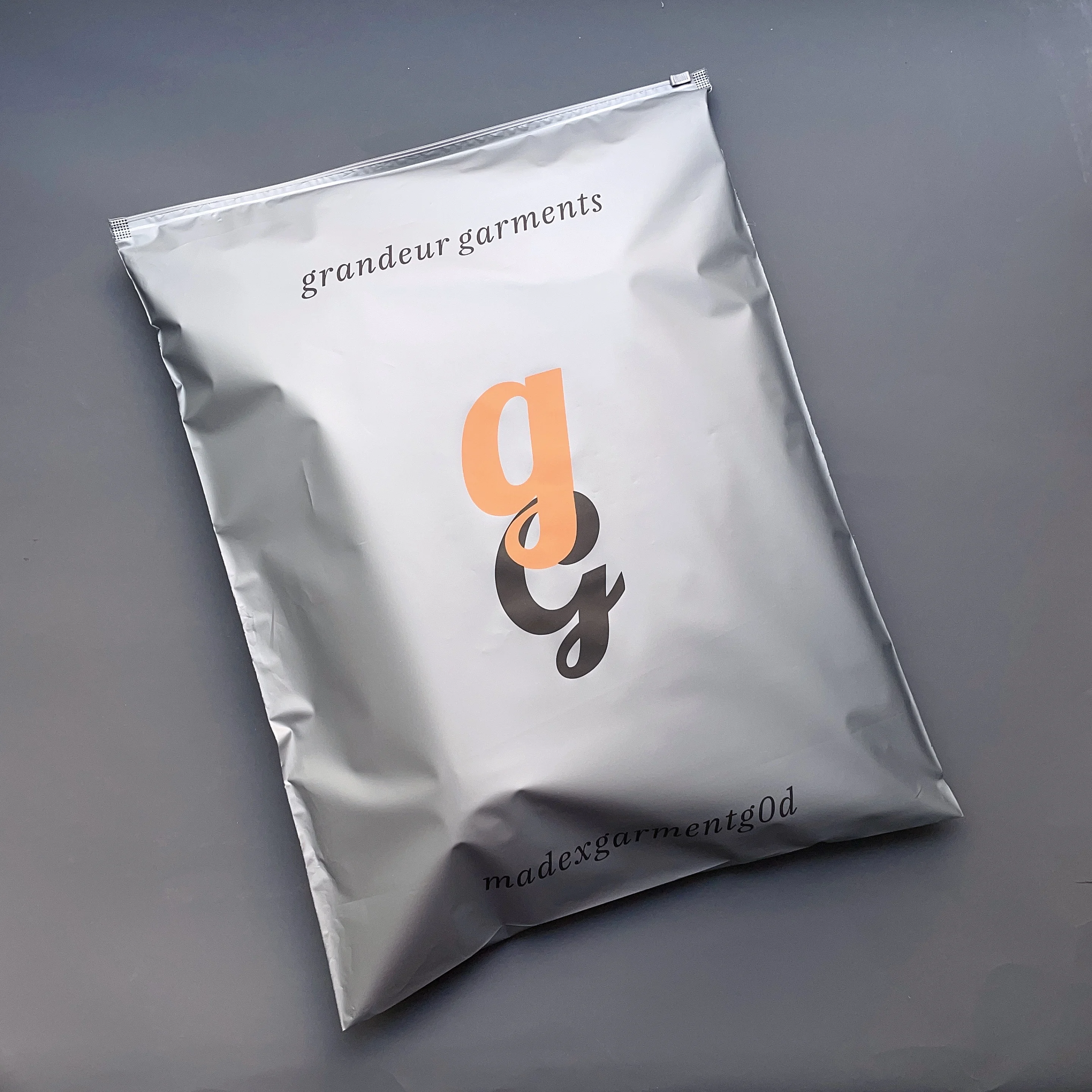 35x45cm custom logo printed clothing packaging zipper bag sweatshirt garment bags plastic storage silver bags for clothes