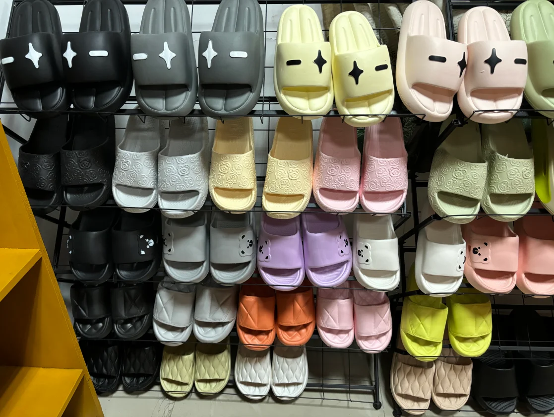 Manufacturer Hotel Slipper Brand Logo Shoes Custom Print Design Men Sandal Slides Custom Logo Slippers Women Men