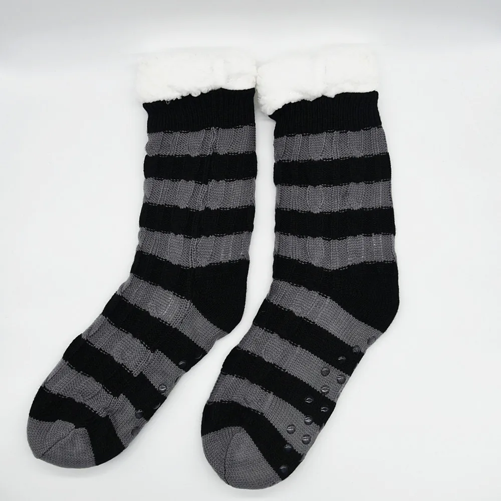 Fuzzy Winter Anti Slip Polyester Knitting Pattern Sock Yarn Needle Indoor Home Slipper Socks Women With Grips Rubber Sole
