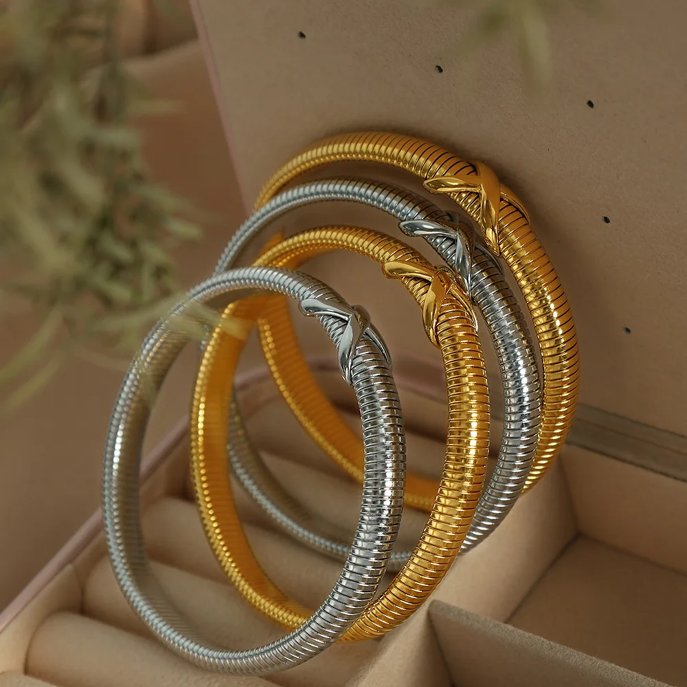 Trendy 18K Gold Filled Chunky Chain Cuff Bangle Stainless Steel Non Tarnish Waterproof Cross Knot Wristband Bracelet MK4152