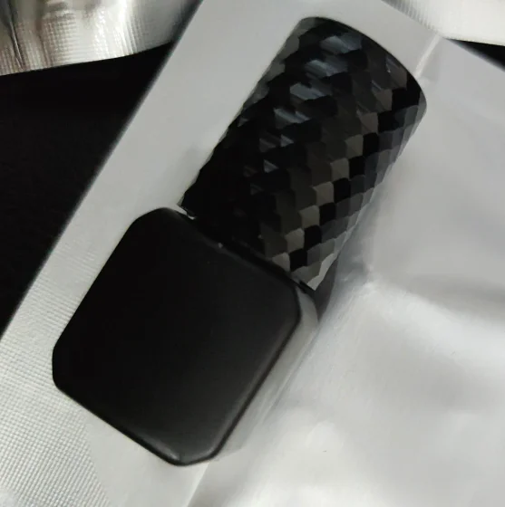 Wholesale OEM ODM sensitive free no fume clear eyelash extension adhesive LED uv lash extension glue