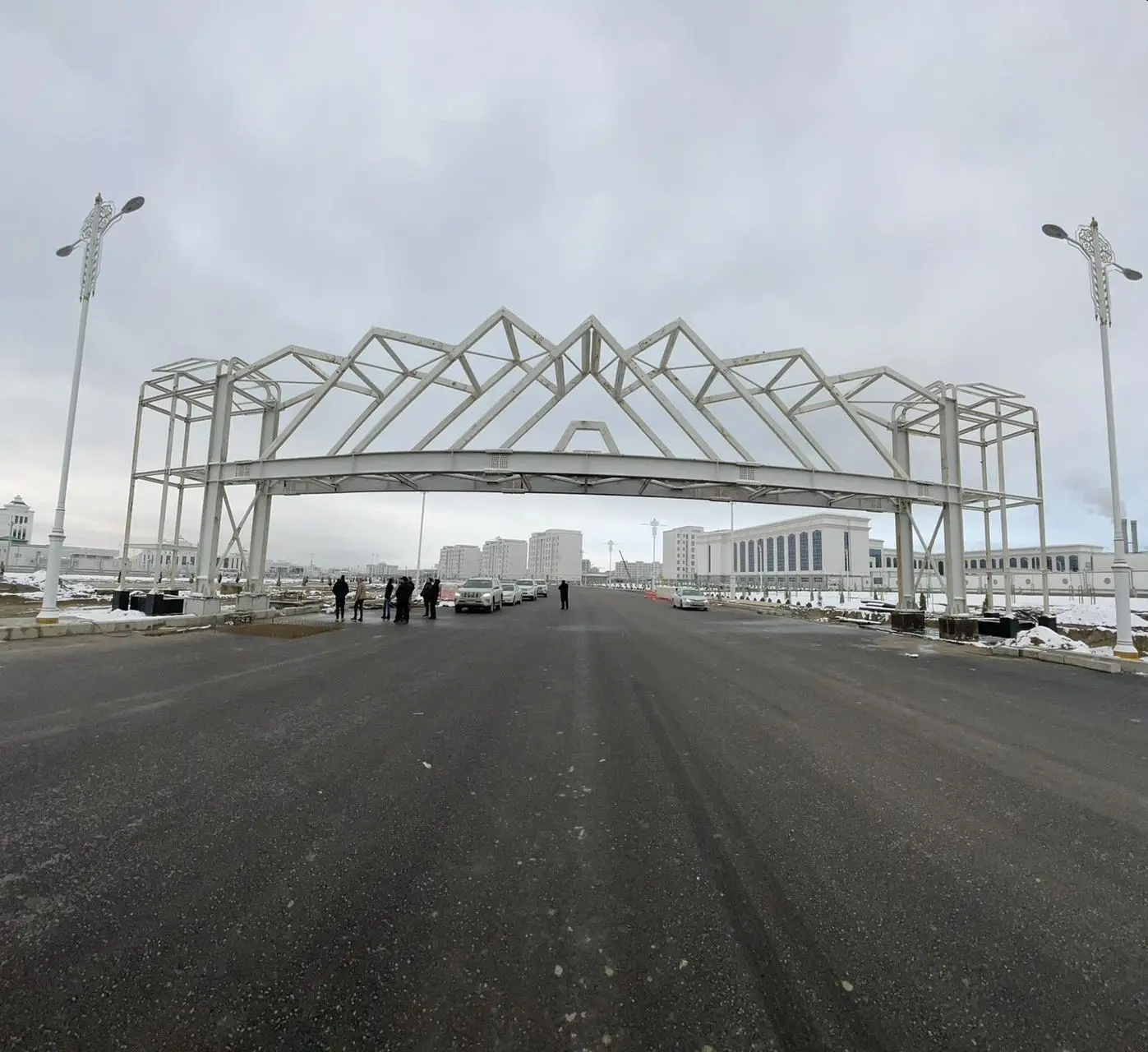 Turkumenistan Asghbat Type-2 стальная ферма для пешеходного моста конструкция общественного пользования Элегантная стеклянная Навесная стена