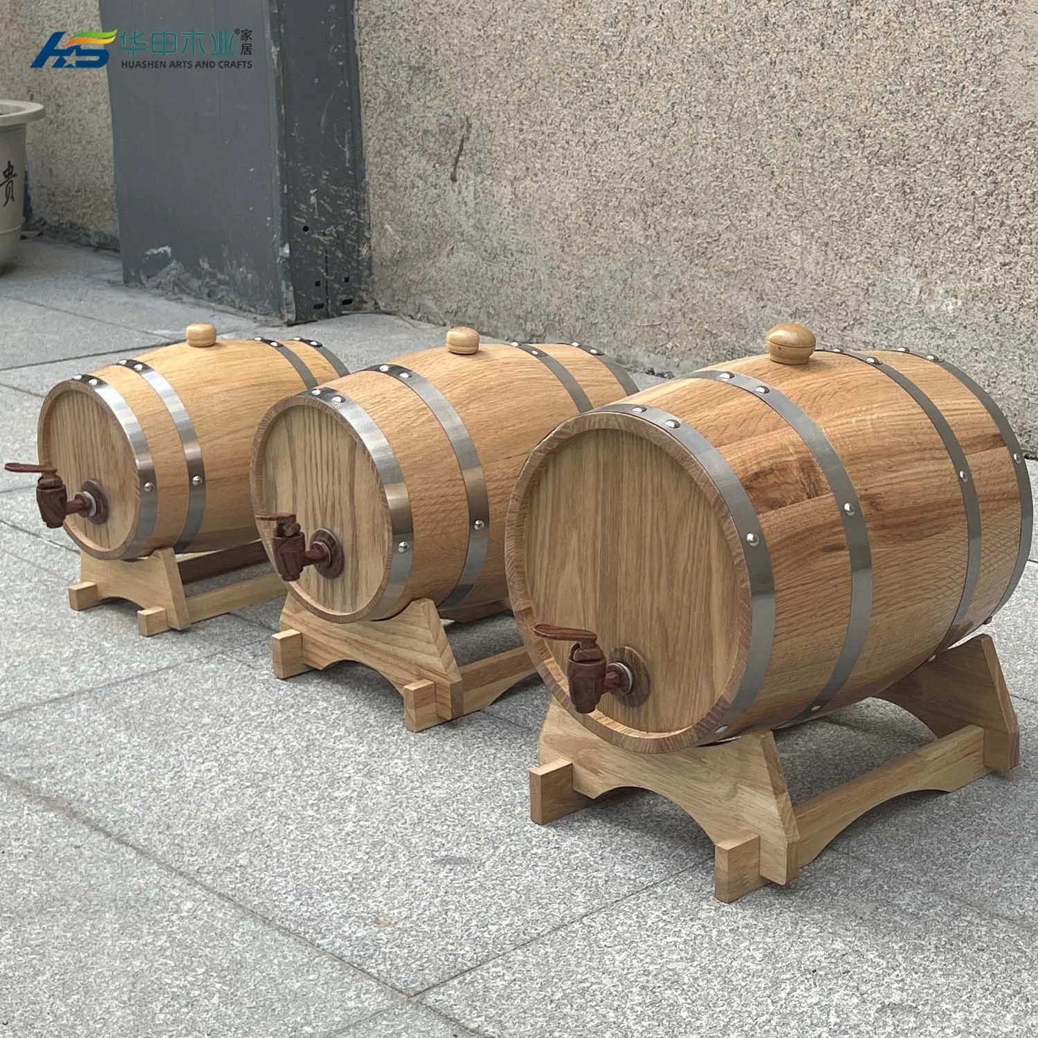 Caoxian Huashen factory wholesale wooden barrels oak wood barrel wood wine barrel 1/1.5/ 3/ 5 /10 L