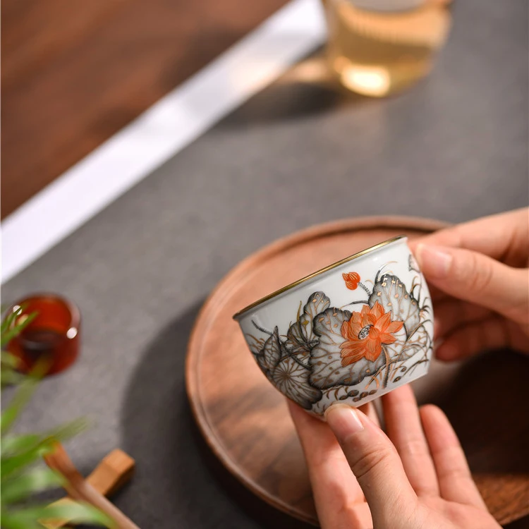 Hot selling high quality produced in Jingdezhen  elegant and tasteful exquisite teapot and tea cup gifts