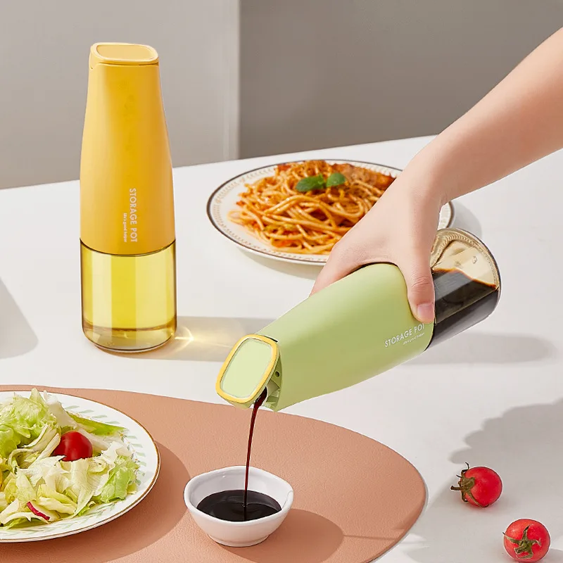 Автоматическая герметичность открывания бутылки соевого соуса большой емкости для приправ и закрывания стеклянного масляного бака кухни