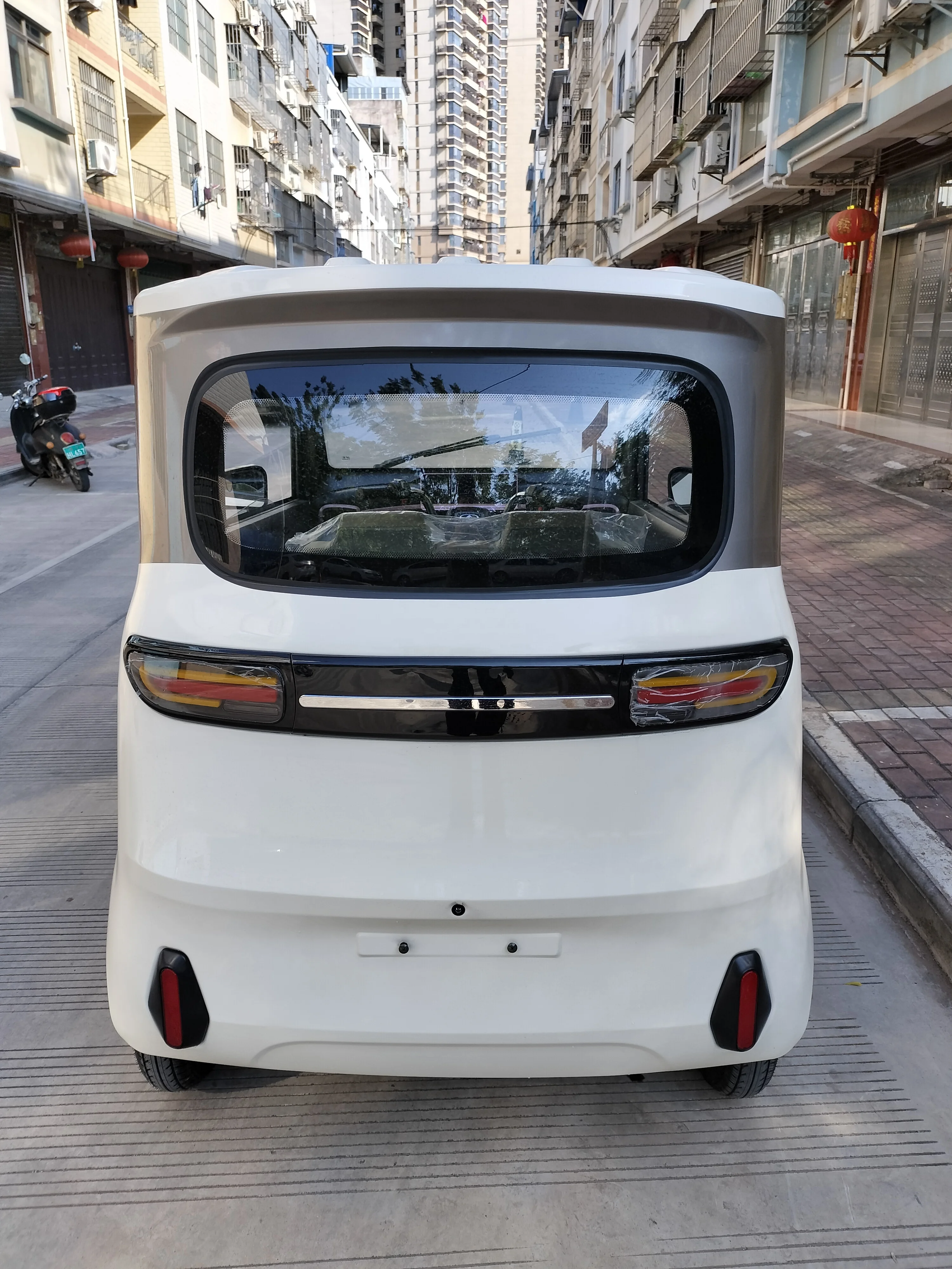 Hot Sale cheap  one person 4 wheels electric mini car adult new with CE approval for disabled for sale