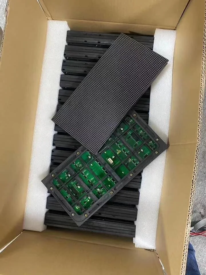 Hot selling SMD Outdoor led module panel P3 P4 P5 P6 P10 P8 Outdoor WIFI Control Full Color LED Dot Module P8 320x160mm