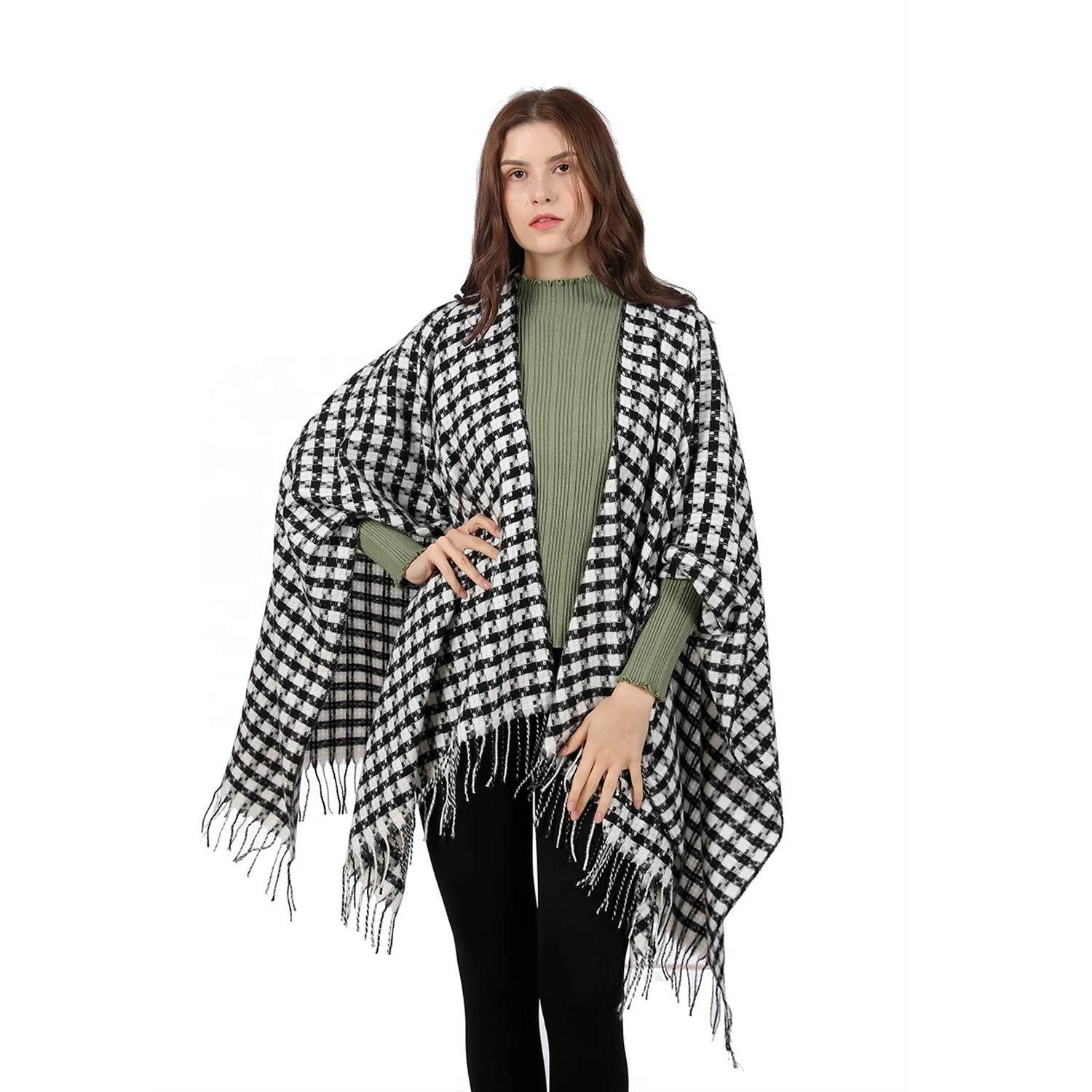 New Concept Of Metauniverse Outfit Black White Plaid Spring Cloak Female New Sexy Mature Tassel Pashmina Shawl