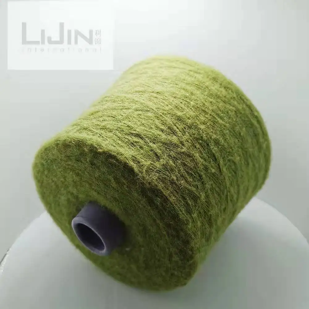 Щетка пряжа 1/18NM 64% ACRYLIC32 % NYLON4 спандекс