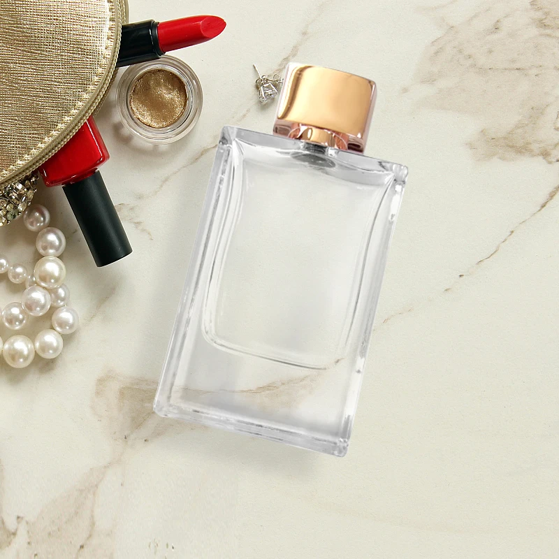 Best Selling Free Sample Luxury Woman Customized Design Glass Perfume Bottle 50ML