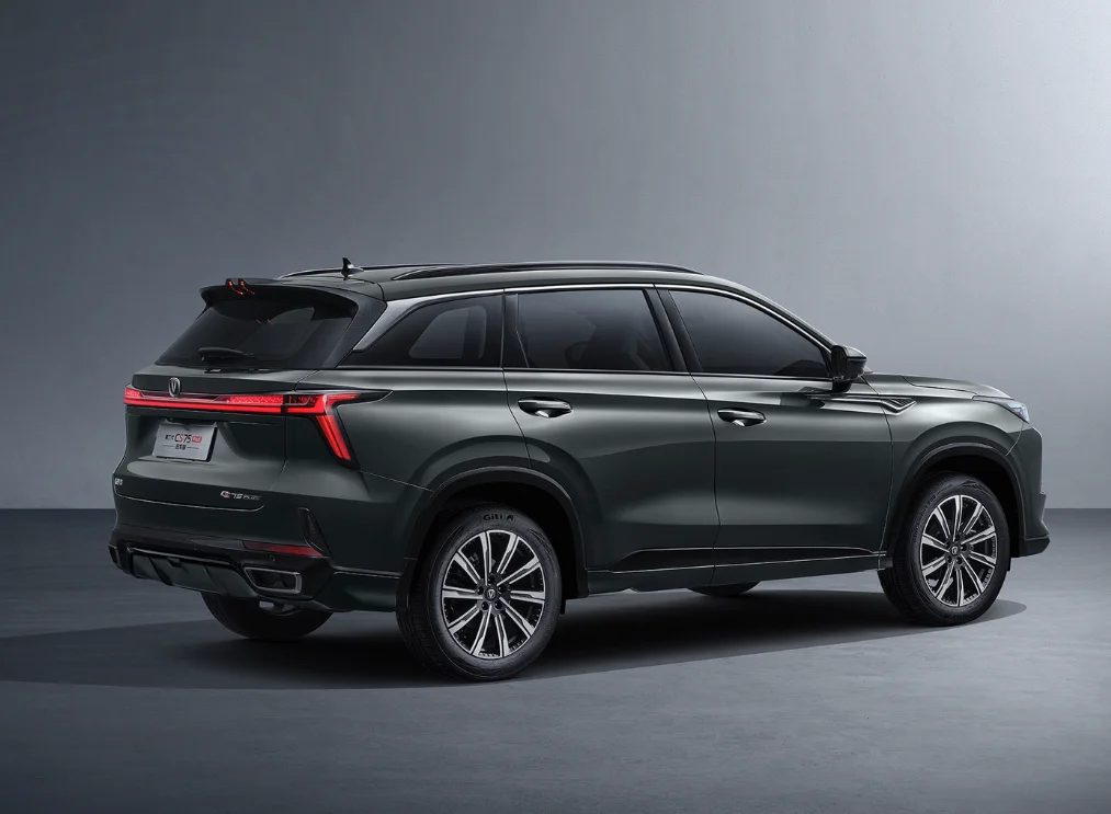 2024 Changan CS 75 Plus China Automobiles Petrol Car Suv Gasoline SUV Automatic Car Petrol Changan Auto