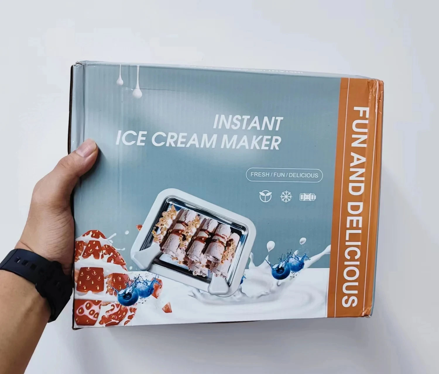 hot sale Unplugged Instant Ice Cream Maker Pan And Scraper With Material Of Food Grade Cold Sweet Fried Food Plate