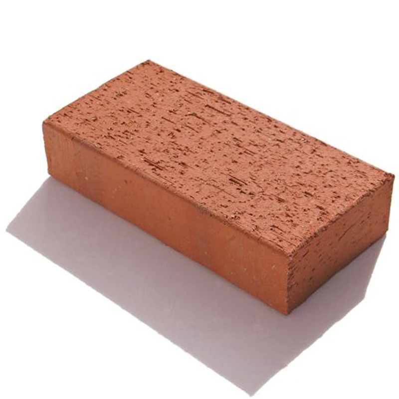 Китайские производители продают глиняные кирпичи из красного кирпича для строительства котлов и
