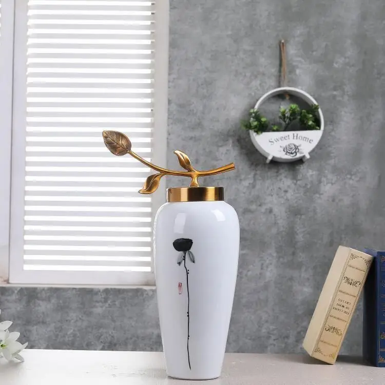 Set of 3pcs Fashionable White Color Glazed Ceramic Vase with Lid