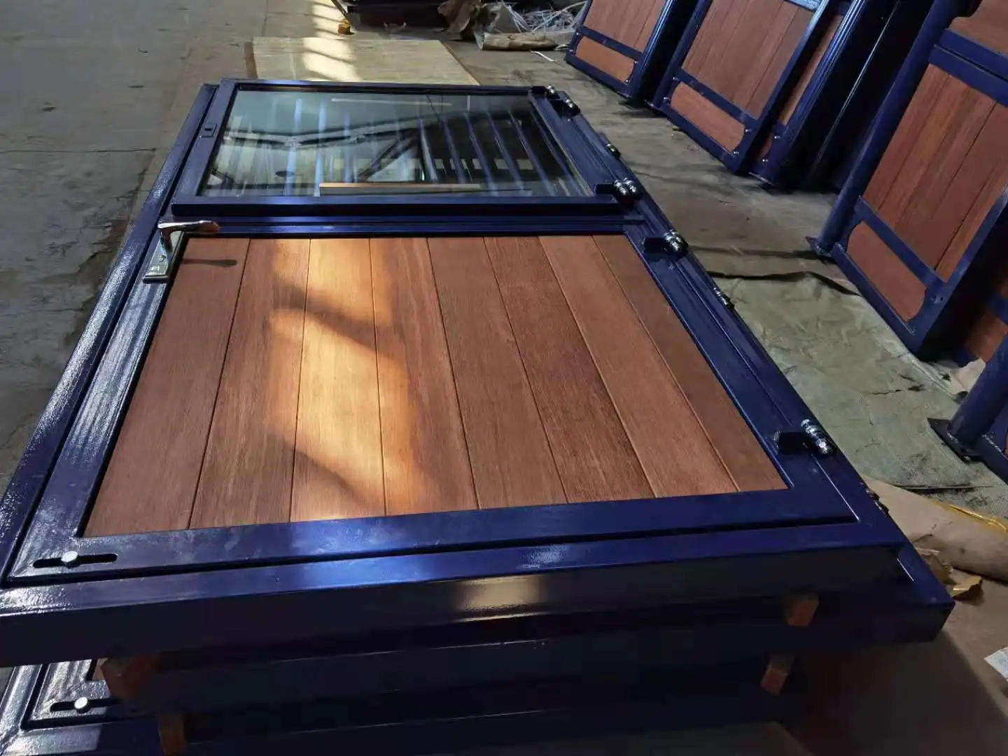 customized dutch door horse stable