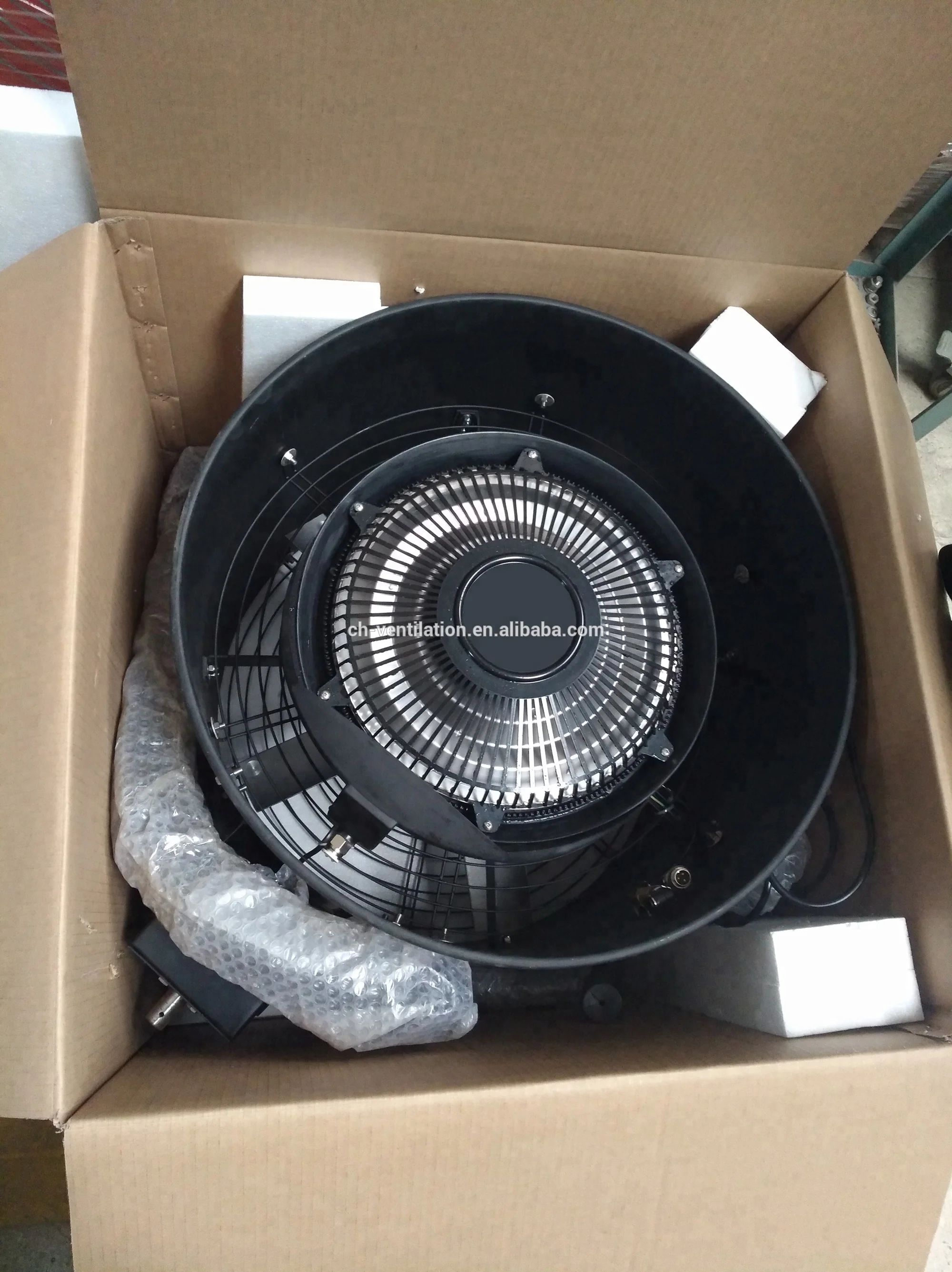 Summer flower house low down  temperature agricultural greenhouse spray fan