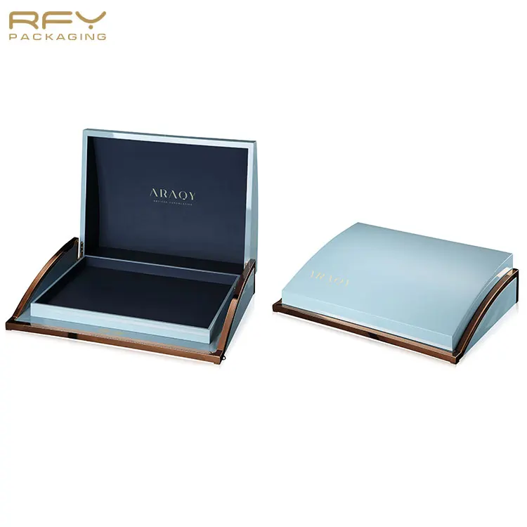 wooden lacquered gift packaging box for perfume bottles