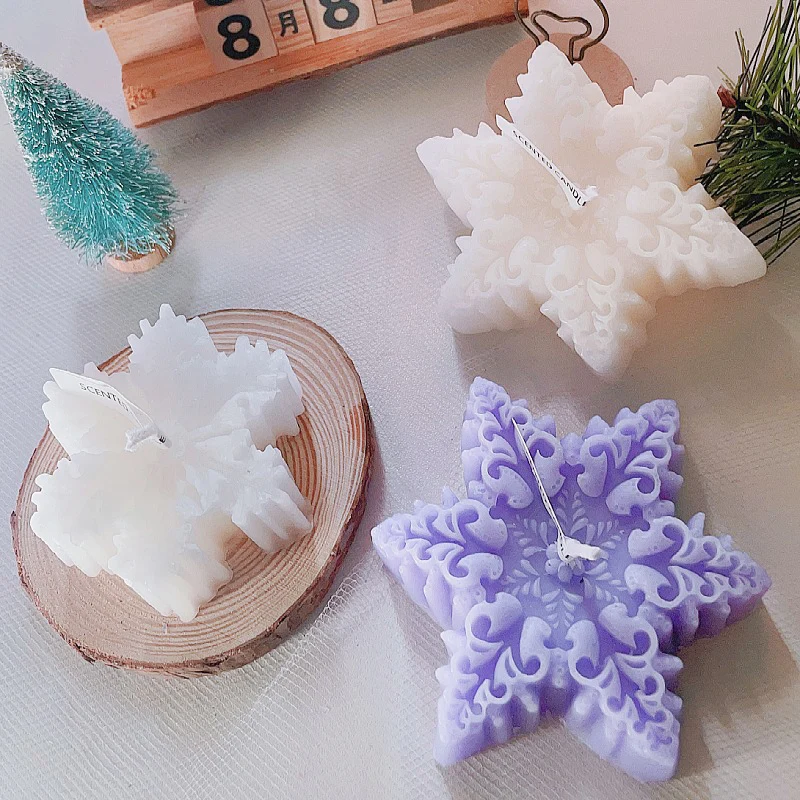 DGC Christmas Pink Candles Handmade Soy Wax Aromatherapy Home Fragrance Decor Novelty Snowflake Scented Candle